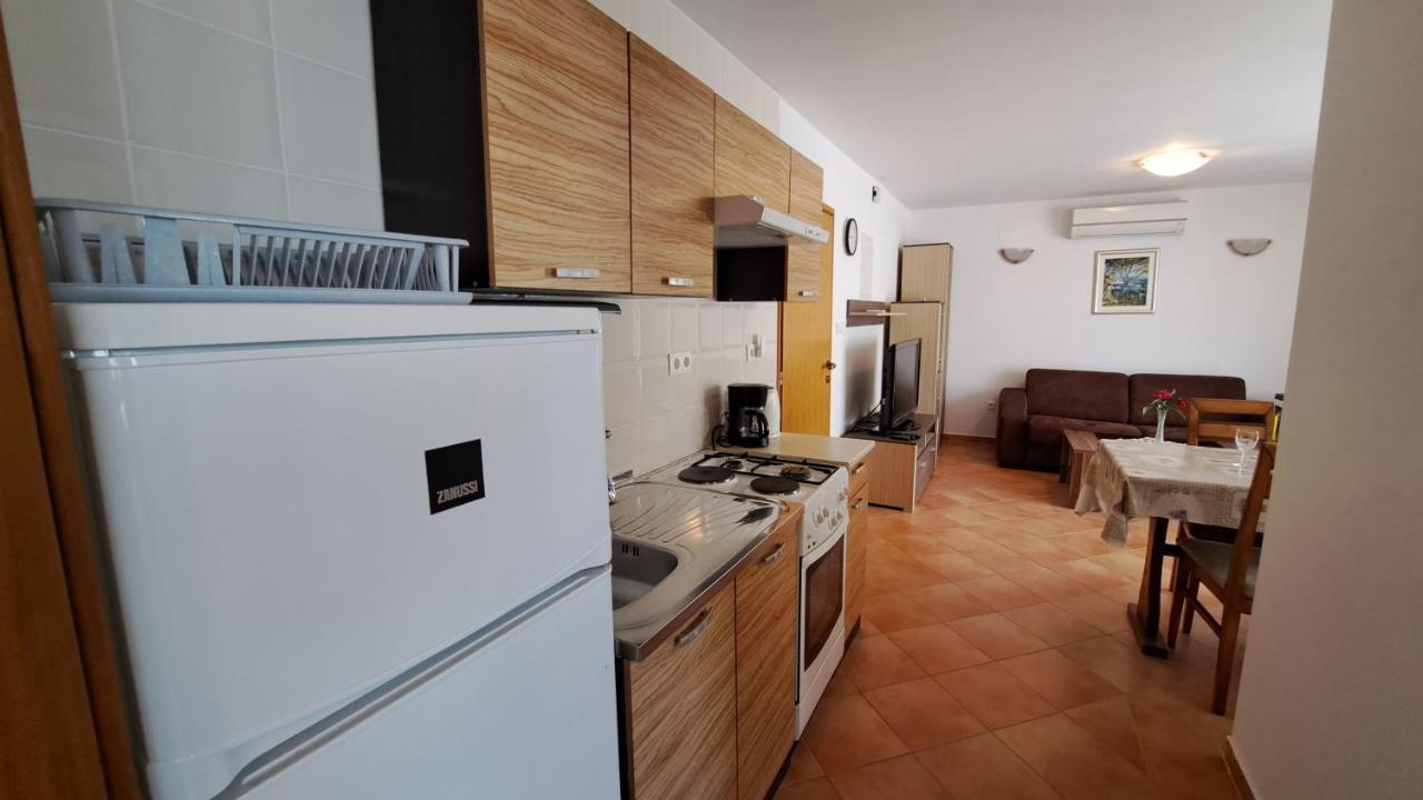 Cozy Apartments Baska ภายนอก รูปภาพ