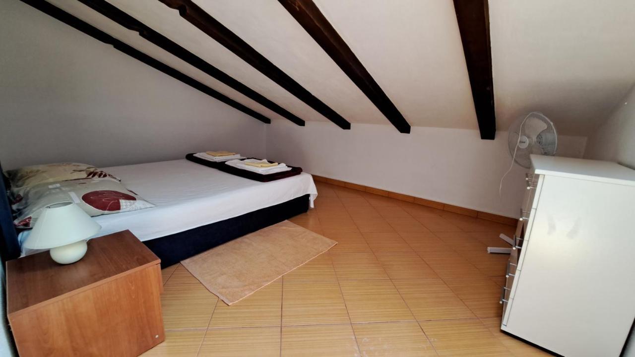 Cozy Apartments Baska ภายนอก รูปภาพ