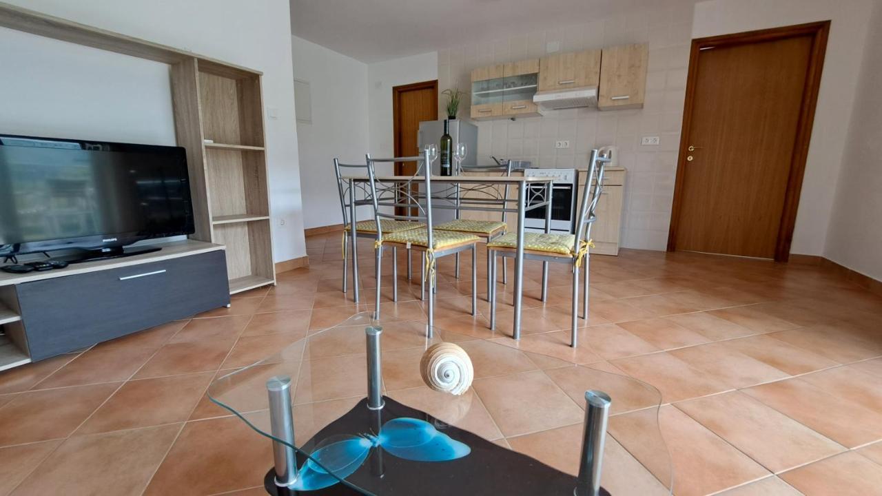 Cozy Apartments Baska ภายนอก รูปภาพ