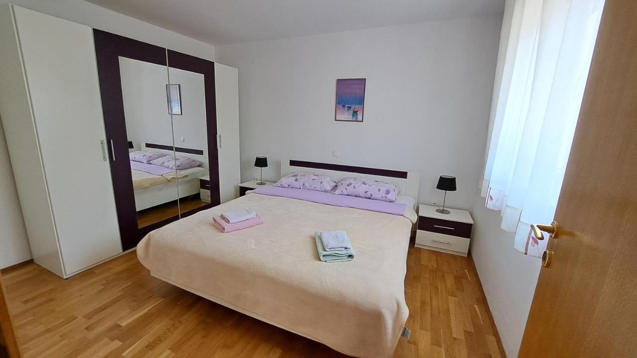 Cozy Apartments Baska ภายนอก รูปภาพ