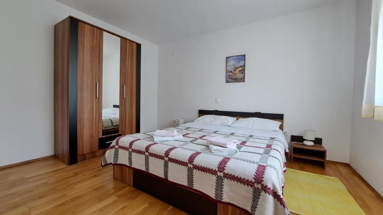 Cozy Apartments Baska ภายนอก รูปภาพ