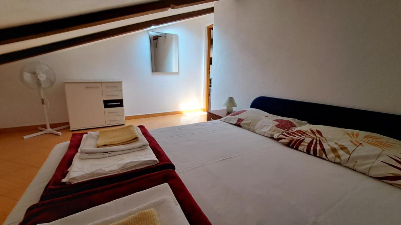 Cozy Apartments Baska ภายนอก รูปภาพ