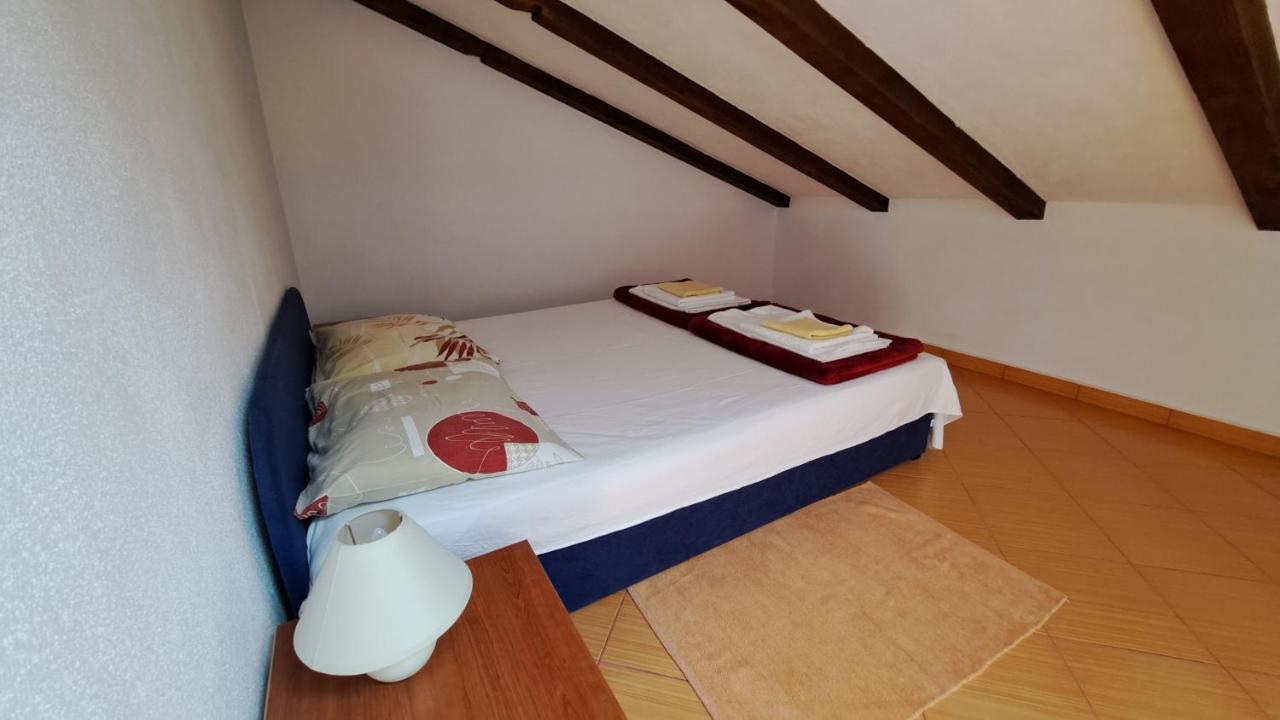 Cozy Apartments Baska ภายนอก รูปภาพ